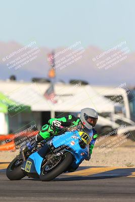 media/Dec-05-2024-Racers Edge (Thu) [[e102e0690b]]/3-B Group/Session 5 (Turn 16)/